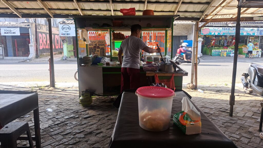 WhatsApp Image 20250615 at 93741 AM 1 jajandikitid soto mie mang toni