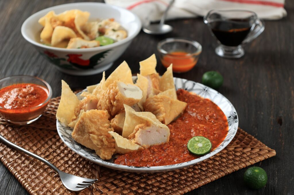 Batagor bandung with beef stock or spicy peanut sauce jajandikitid makanan khas bandung Batagor Bandung with Beef Stock or Spicy Peanut Sauce