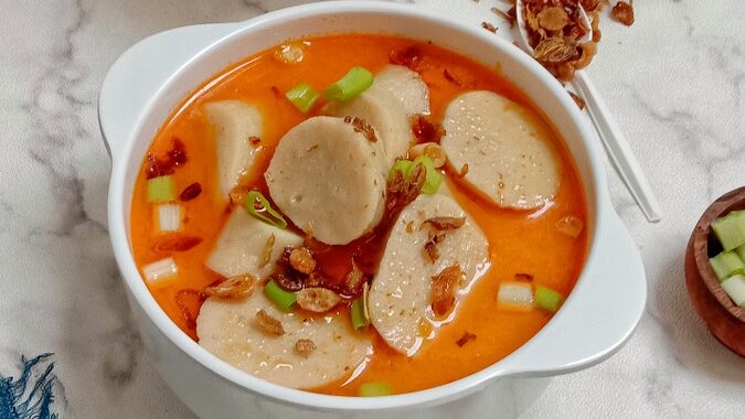 Laksan jajandikitid kuliner khas palembang Laksan