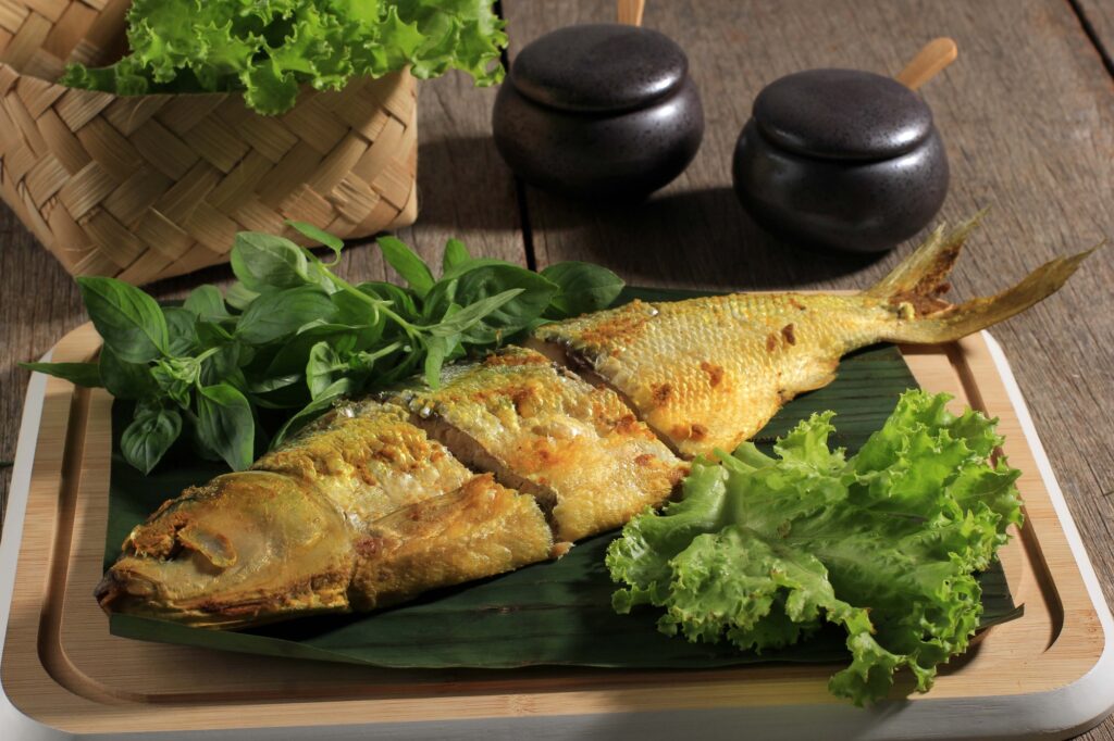 Raw bandeng presto juwana jajandikitid kuliner khas semarang Bandeng Presto Juwana