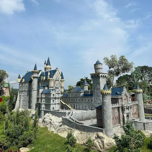 Minimania Tempat Wisata di Bogor untuk liburan seru