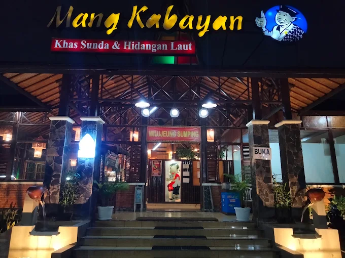 Mang klabayan jajandikitid rumah makan mang kabayan
