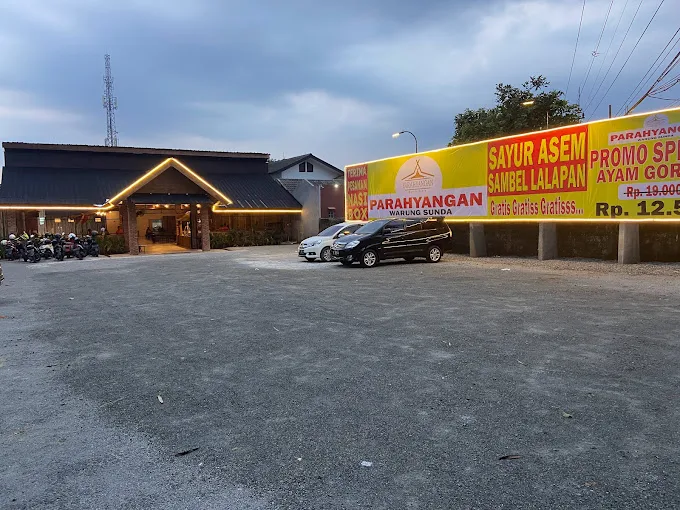Parahyangan warung sunda jajandikitid