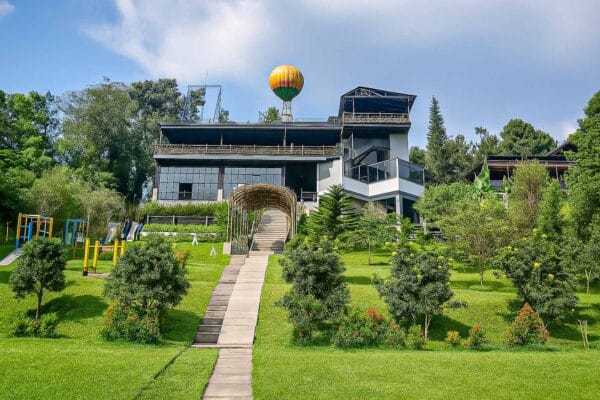 honeyland, wisata keluarga di bogor dan sentul