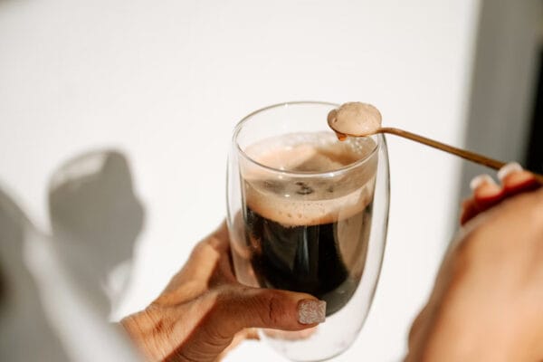 perbedaan espresso dengan manual brew