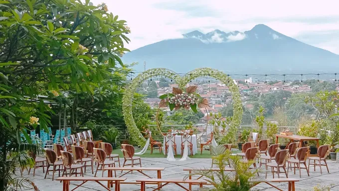 Jajandikitid Gumati Resto Bogor Wisata Kuliner Bogor Jajandikitid
