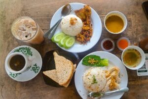 Sarapan Di Kopitiam Serasa Cibinong Jajandikitid