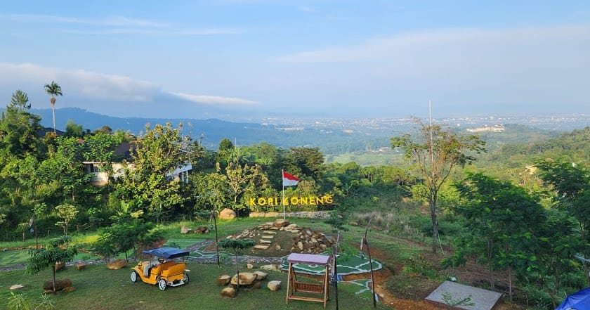 Kopi Koneng Sentul Cafe Populer Di Sentul Jajandikitid